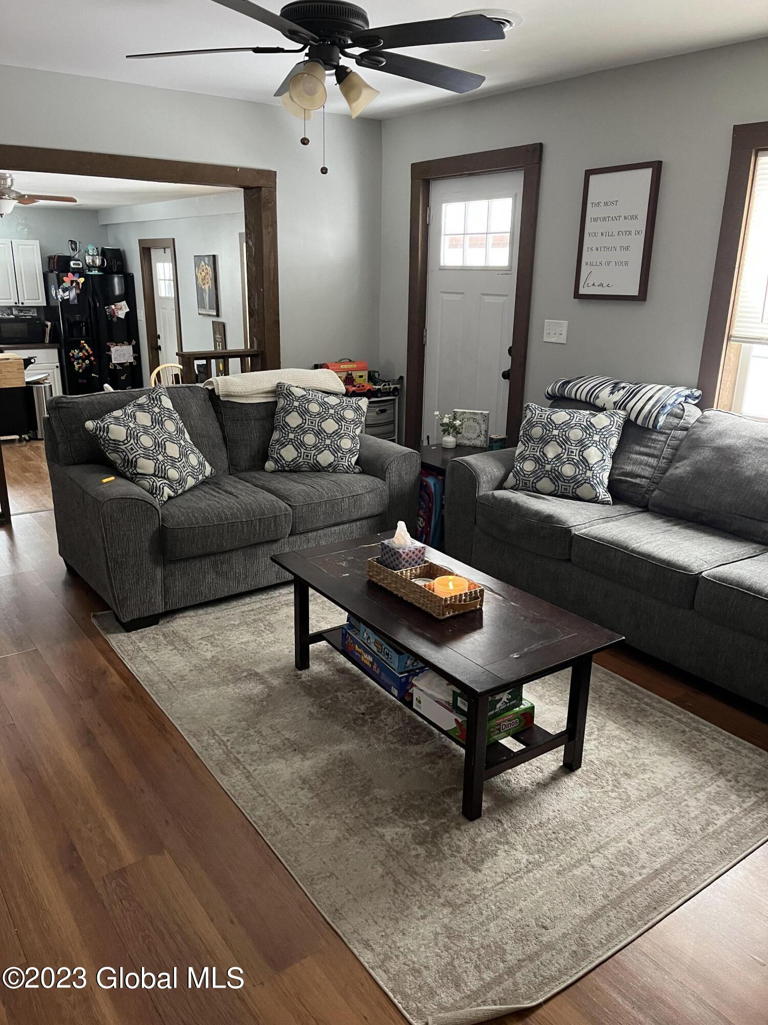 118 Phillips Road Pittstown, NY 12185 - Photo 2 of 10 IMG_1302