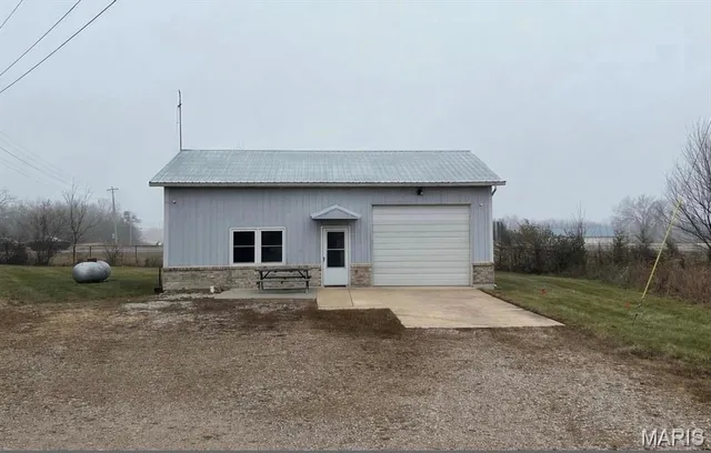 $149,900 | 197 Old Springfield Road, Bourbon, MO 65441