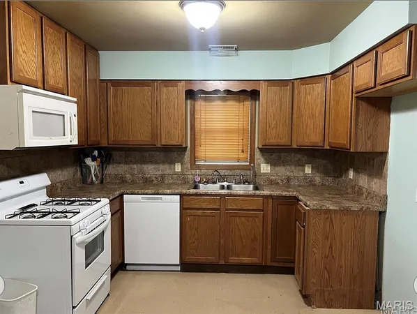$139,000 | 197 Old Springfield Road, Bourbon, MO 65441