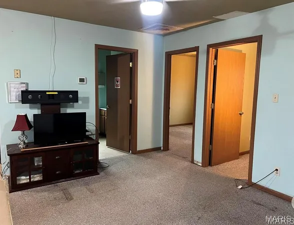 $139,000 | 197 Old Springfield Road, Bourbon, MO 65441