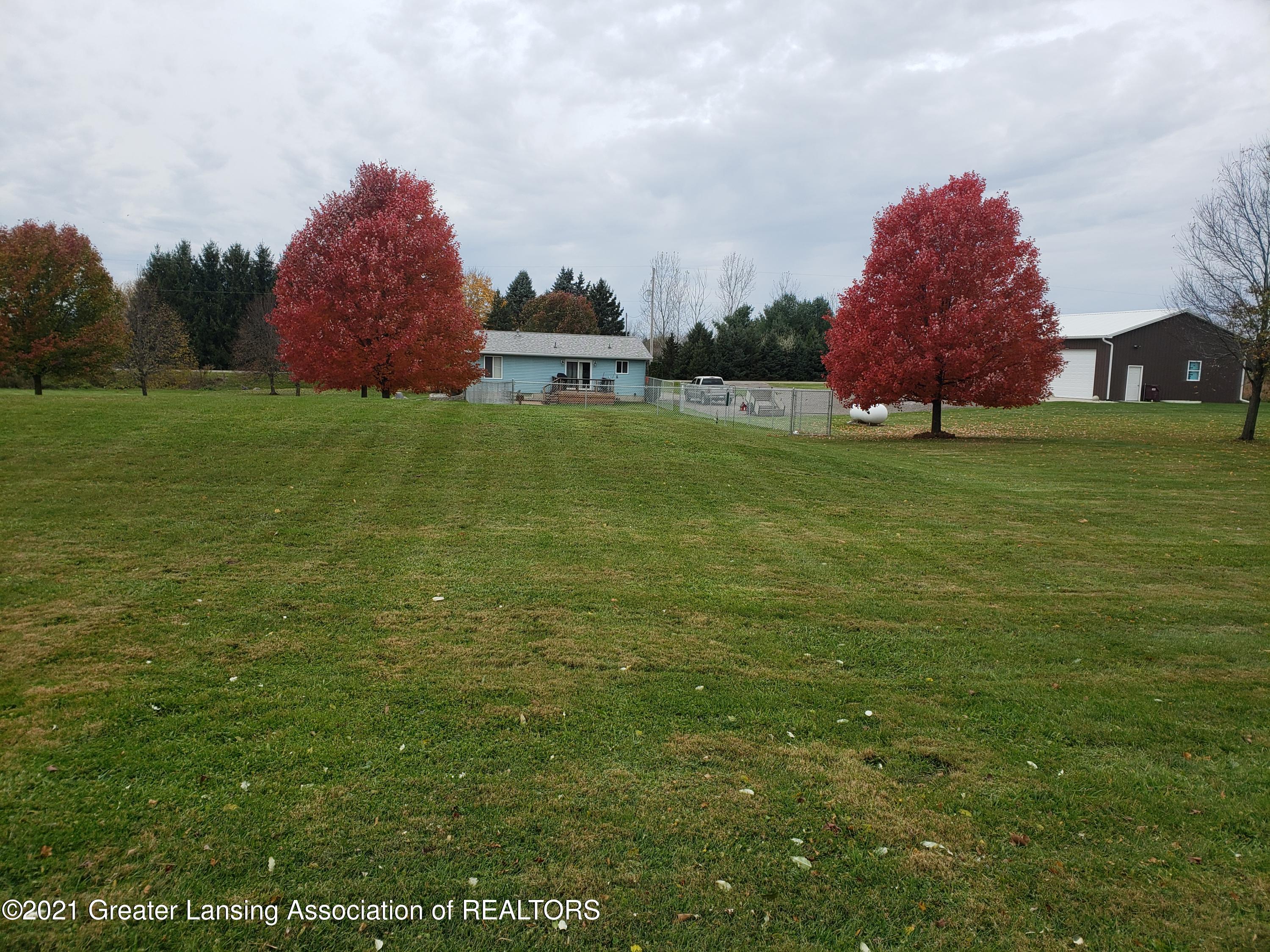 6868 North Cochran Road Charlotte, MI 48813 - Photo 26 of 35 20181104_132126