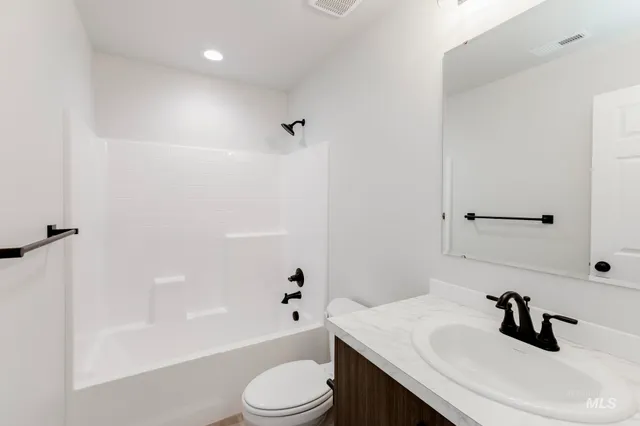 $514,990 | 2329 North Iditarod Avenue, Kuna, ID 83634