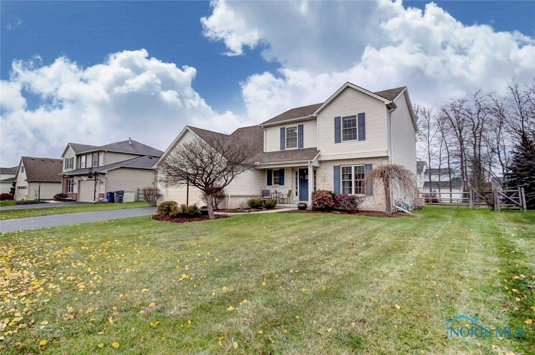 1853 Crossfields Road Perrysburg, OH 43551 - Photo 1 of 36 Gallery Image 1