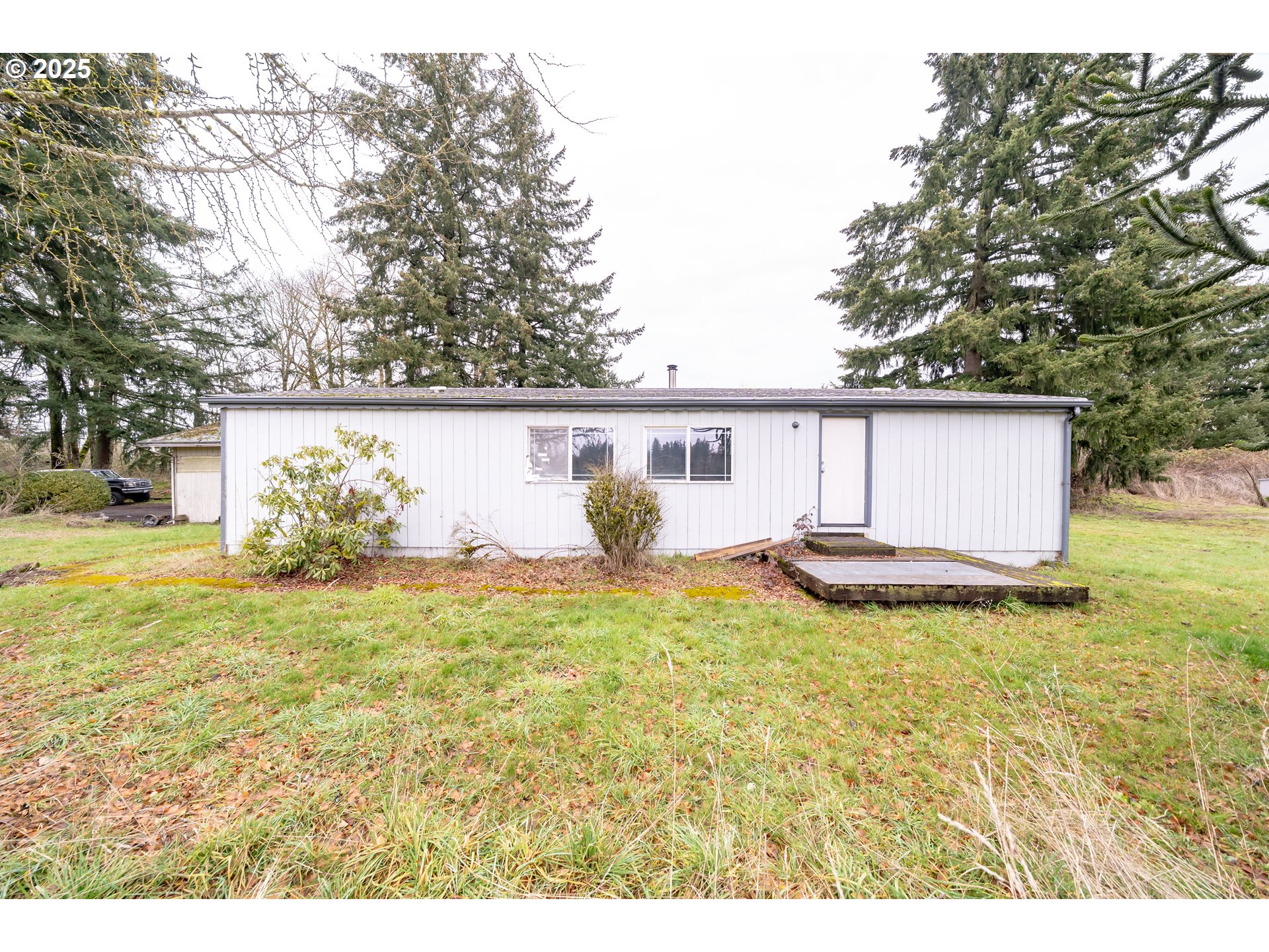 41729 Kingston Jordan Road Stayton, OR 97383 - Photo 1 of 32 Gallery Image 1