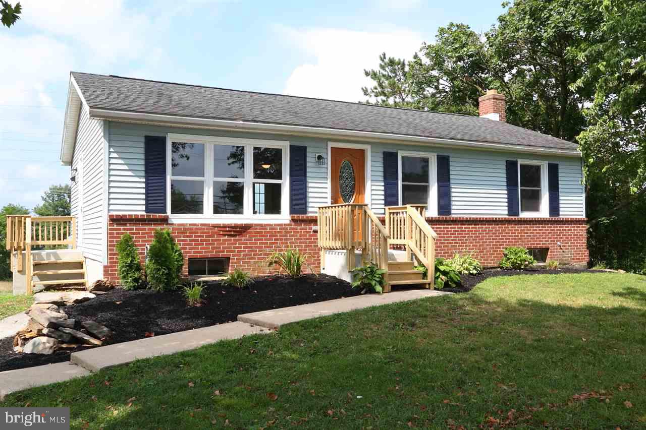 28 South Biesecker Rd Spring Grove Pa York, PA 17408 - Photo 1 of 21