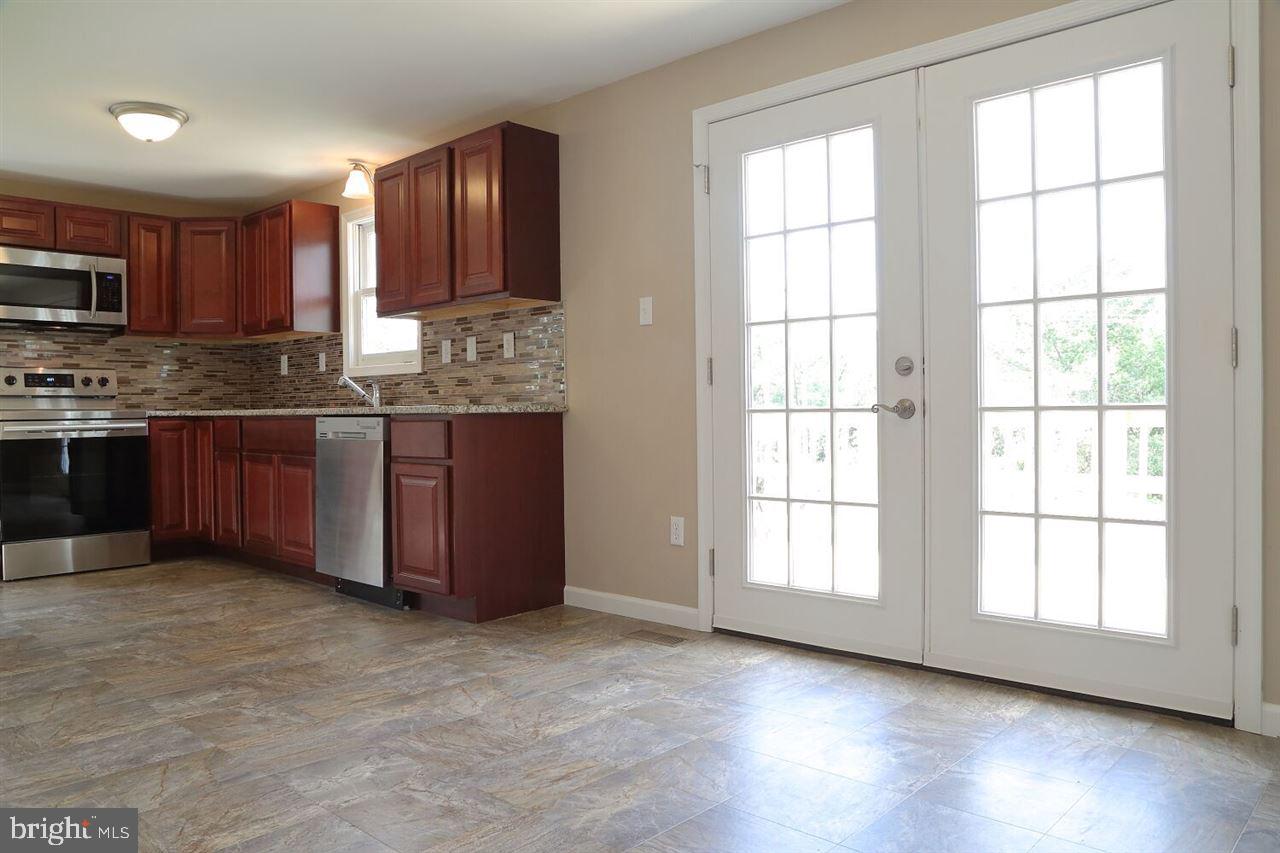 28 South Biesecker Rd Spring Grove Pa York, PA 17408 - Photo 18 of 21