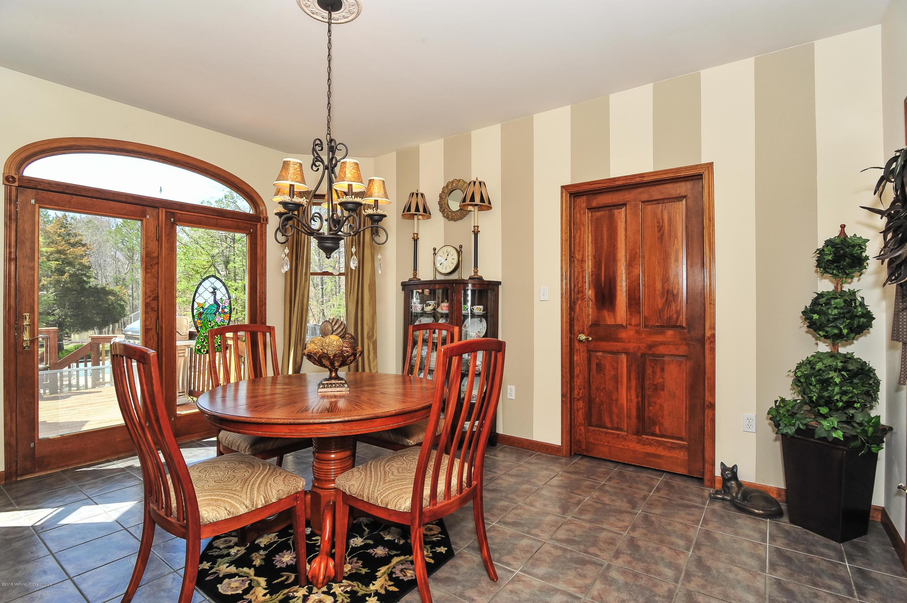 310 Clearstream Road Jackson, NJ 08527 - Photo 11 of 28 DSC_8622