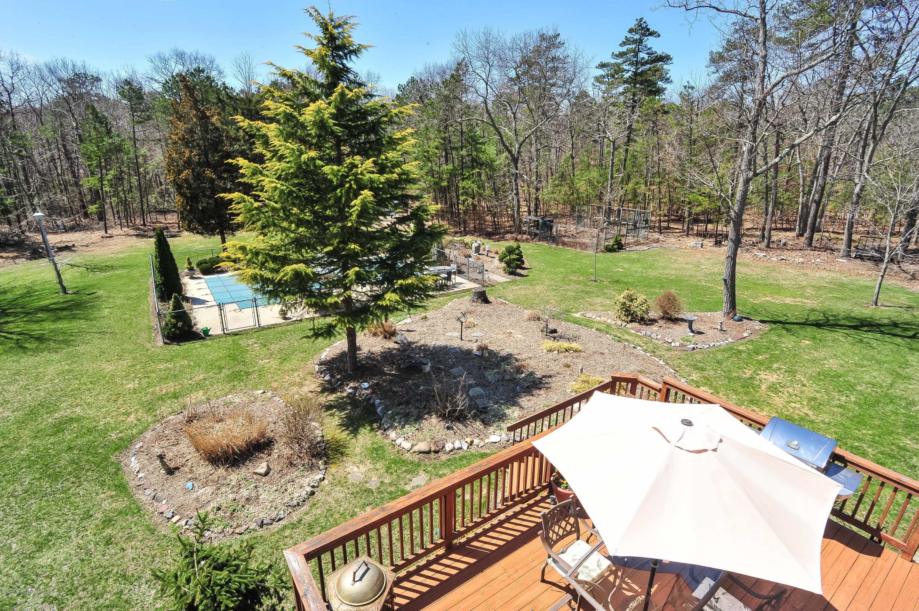 310 Clearstream Road Jackson, NJ 08527 - Photo 20 of 28 DSC_8659