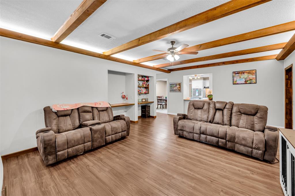 609 South Elm Street Weatherford, TX 76086 - Photo 22 of 35