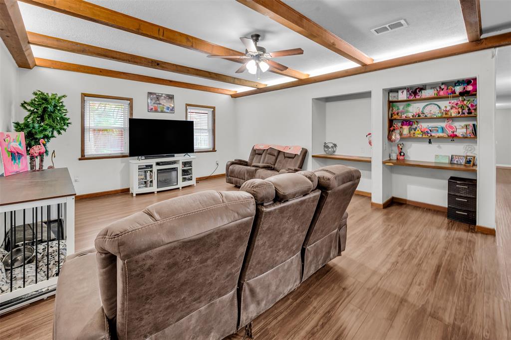 609 South Elm Street Weatherford, TX 76086 - Photo 23 of 35