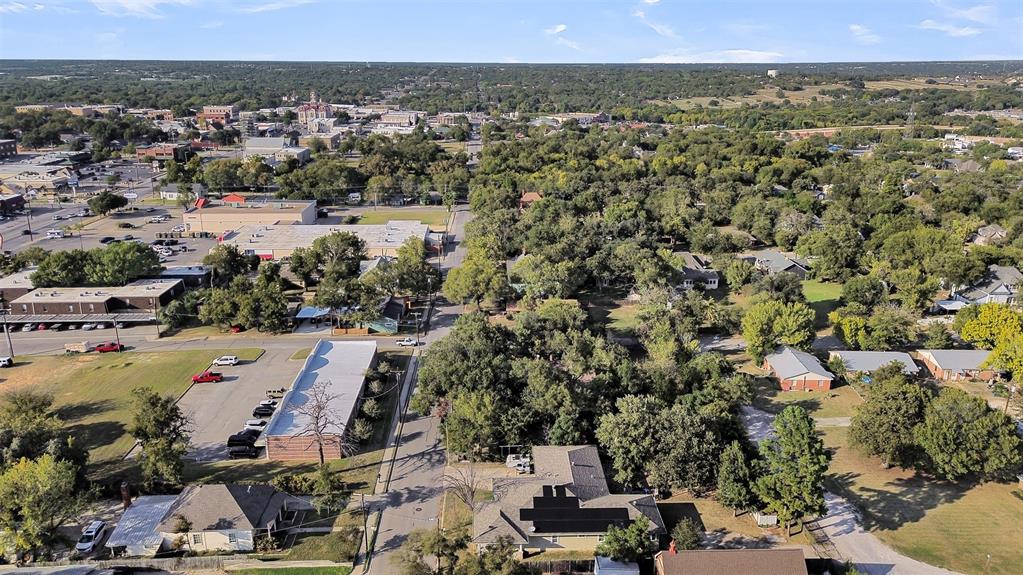 609 South Elm Street Weatherford, TX 76086 - Photo 31 of 35