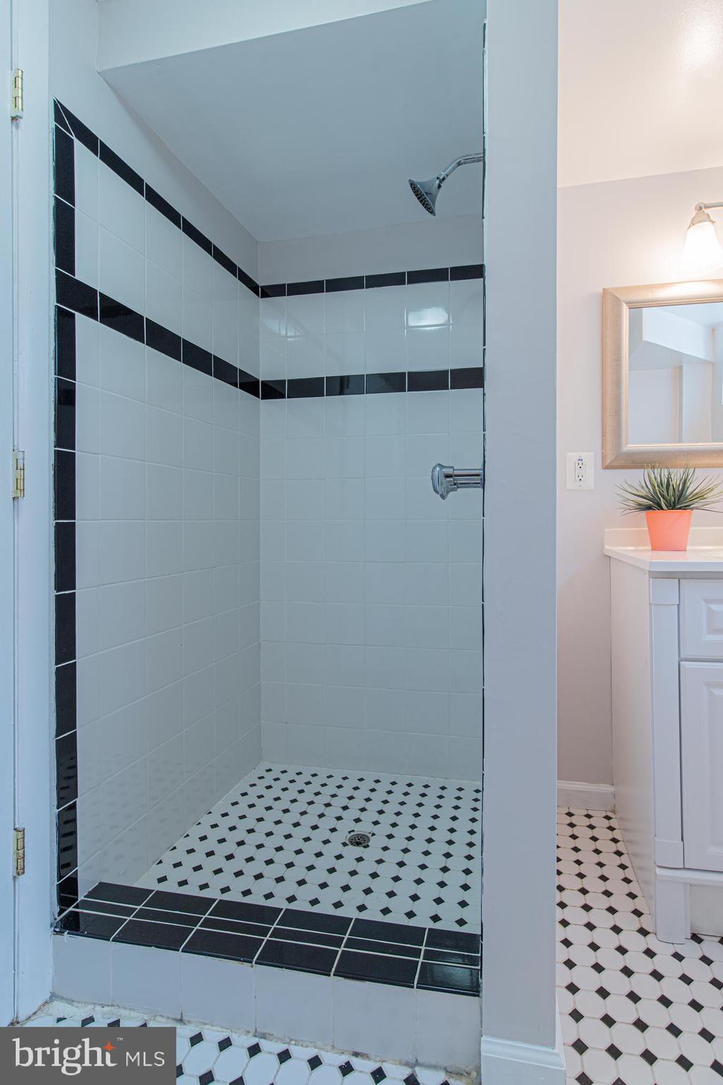 3900 Minden Road Silver Spring, MD 20906 - Photo 31 of 37