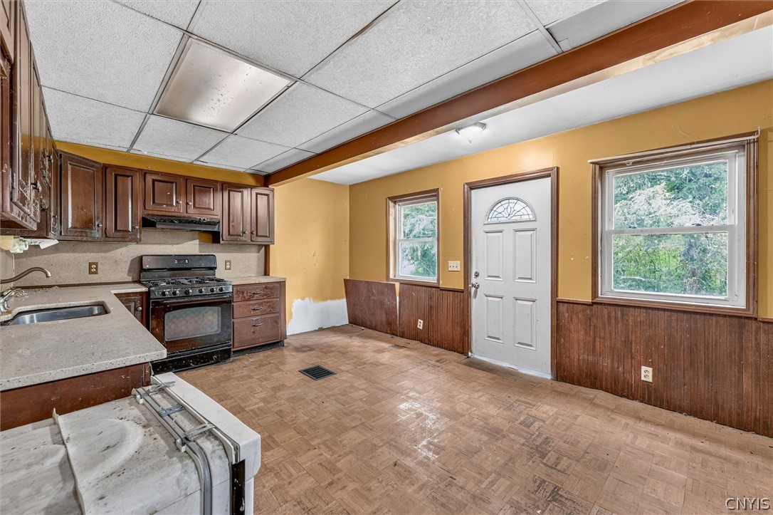 1820 Canal Road Oneida, NY 13032 - Photo 9 of 44