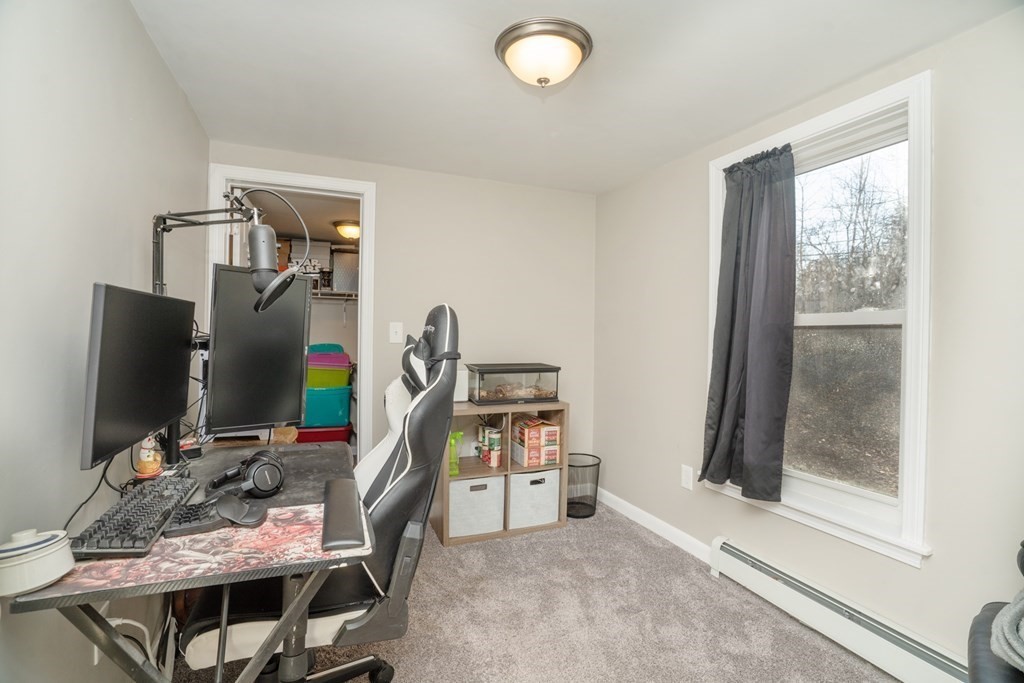 51 Haverhill Road Amesbury, MA 01913 - Photo 17 of 29 Gallery Image 17