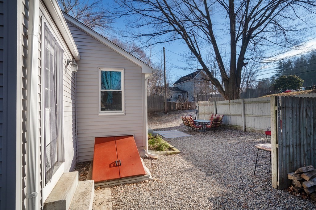 51 Haverhill Road Amesbury, MA 01913 - Photo 26 of 29 Gallery Image 26