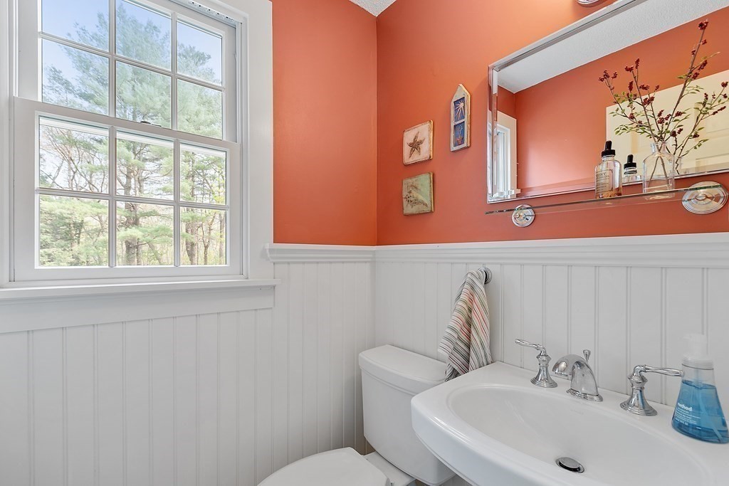 190 High Plain Road Andover, MA 01810 - Photo 12 of 42 Gallery Image 12