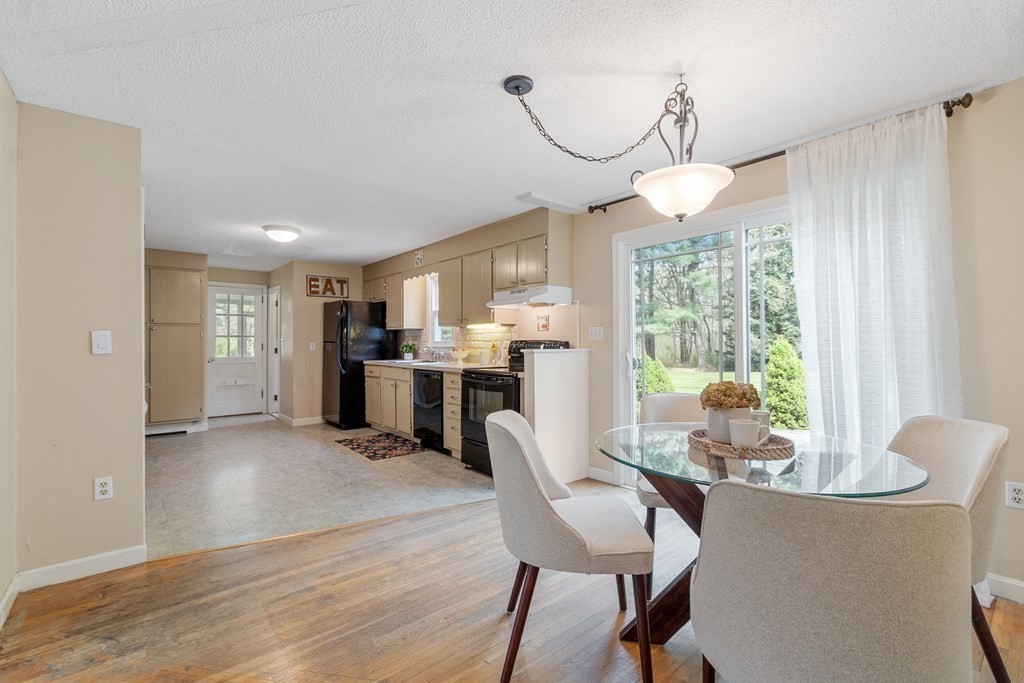 190 High Plain Road Andover, MA 01810 - Photo 8 of 42 Gallery Image 8