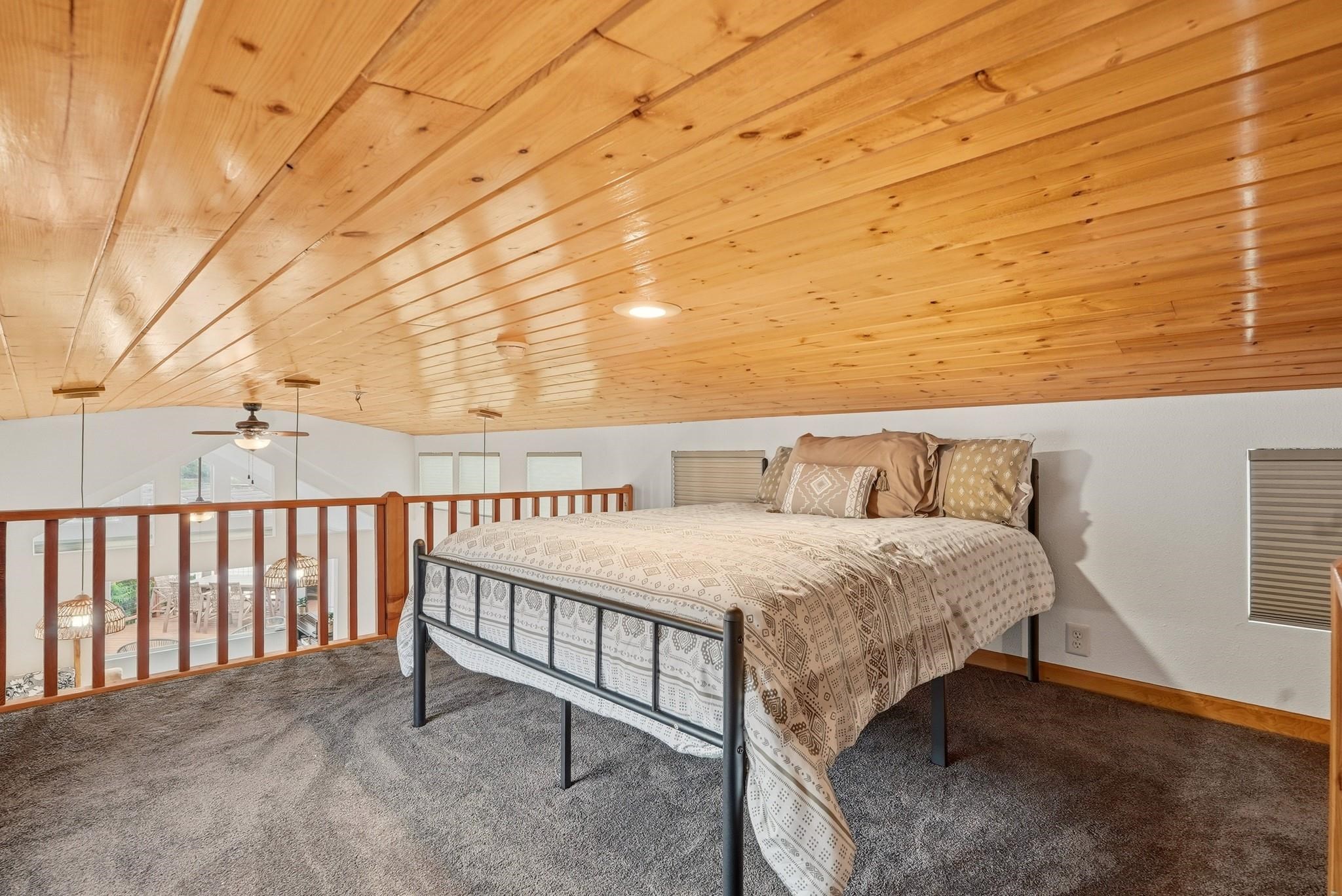 18617 West Williams Lake Road, Unit 9 Cheney, WA 99004 - Photo 18 of 28
