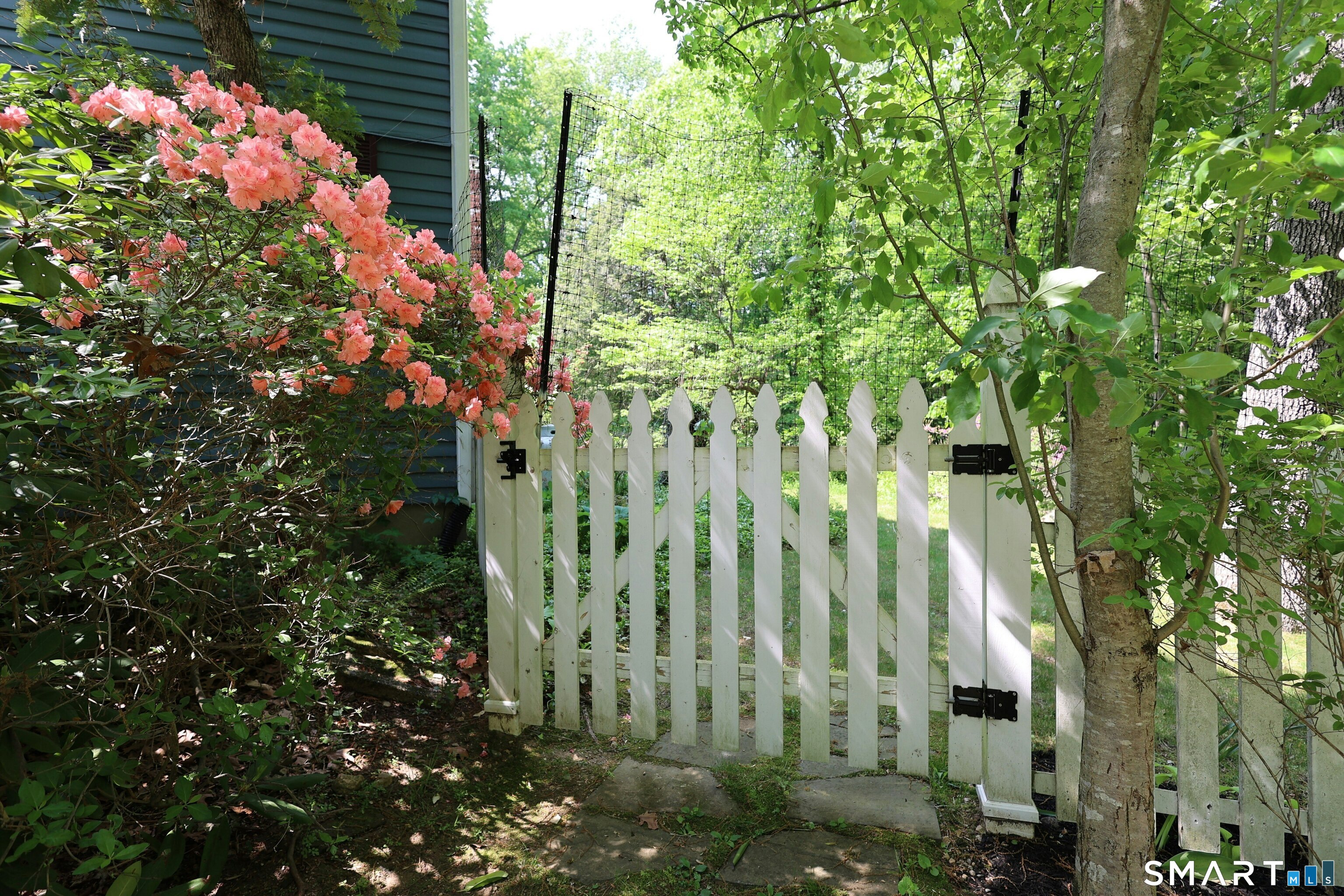 35 Deer Spring Road Redding, CT 06896 - Photo 37 of 40