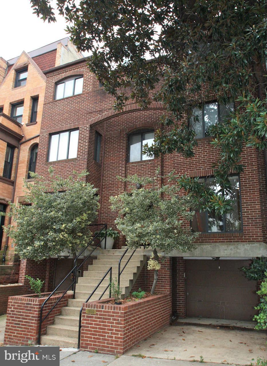 1810 Kalorama Road Northwest, Unit B4 Washington, DC 20009 - Photo 1 of 29 Exterior (General)