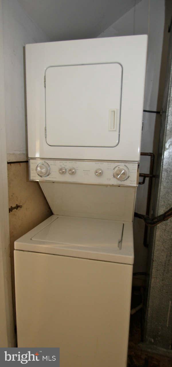 1810 Kalorama Road Northwest, Unit B4 Washington, DC 20009 - Photo 24 of 29 Interior (General)
