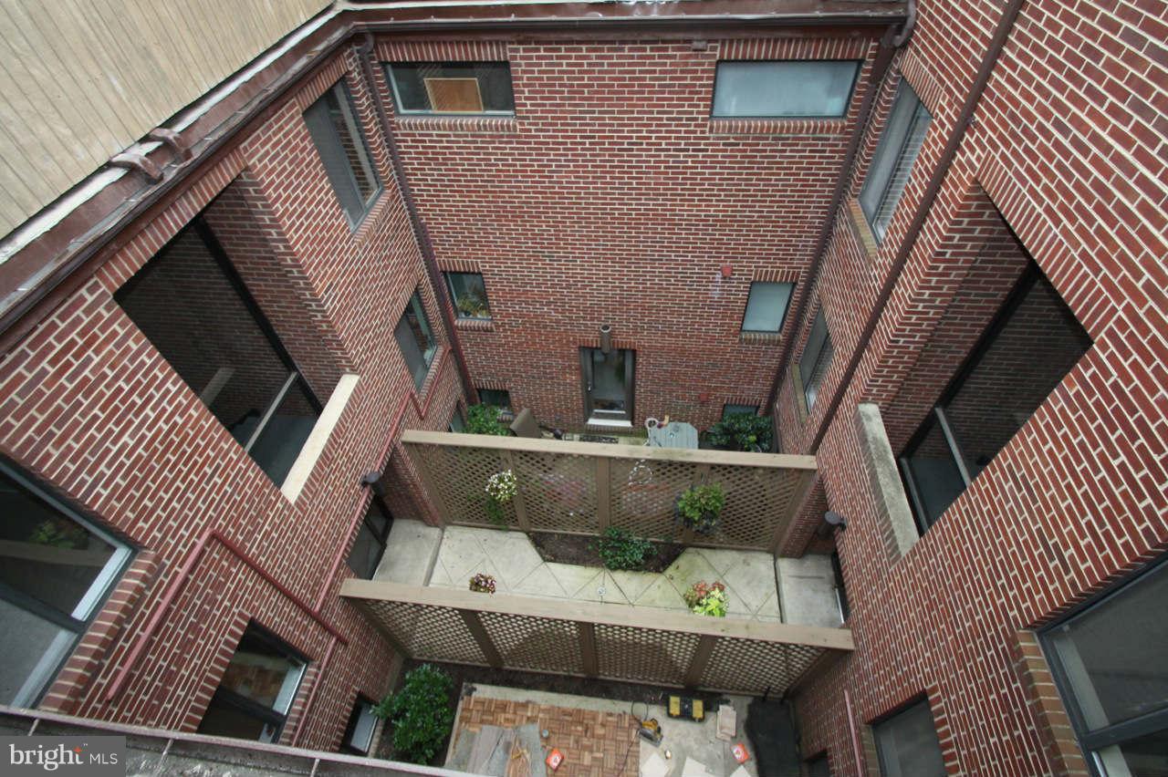 1810 Kalorama Road Northwest, Unit B4 Washington, DC 20009 - Photo 29 of 29 View