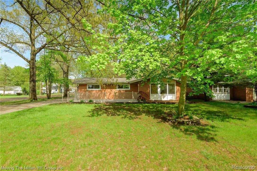8431 Belleville Road Belleville, MI 48111 - Photo 1 of 42 MTM_8431_belleville-32.jpg