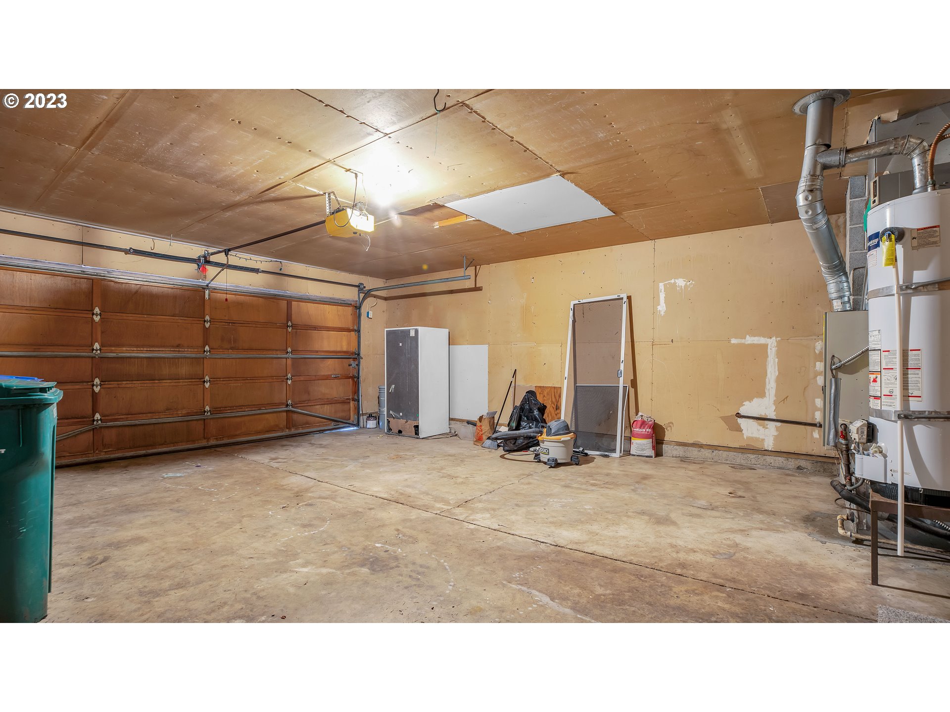 13217 Southeast Foster Road Portland, OR 97236 - Photo 21 of 25 Gallery Image 21