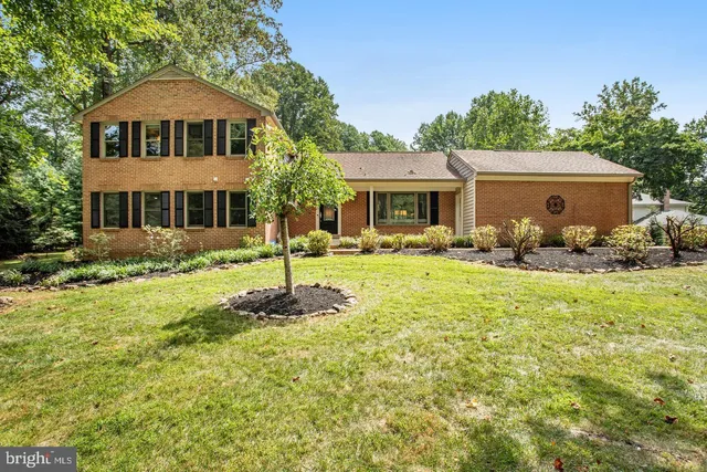 $5,300 | 931 Welham Green Road, Great Falls, VA 22066