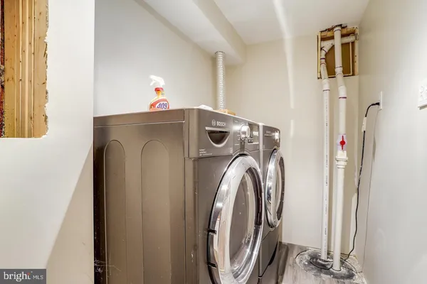 $5,500 | 931 Welham Green Road, Great Falls, VA 22066