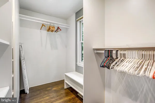 $5,500 | 931 Welham Green Road, Great Falls, VA 22066