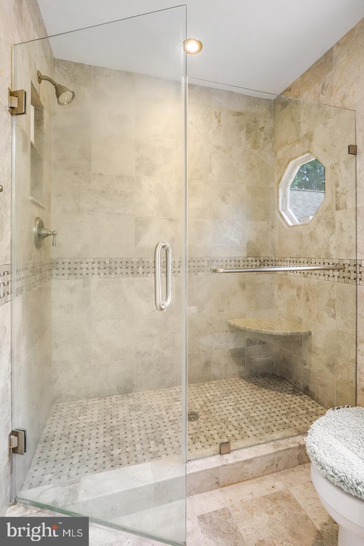 931 Welham Green Road Great Falls, VA 22066 - Photo 41 of 75