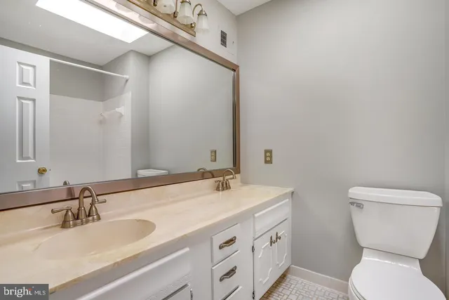 $5,300 | 931 Welham Green Road, Great Falls, VA 22066