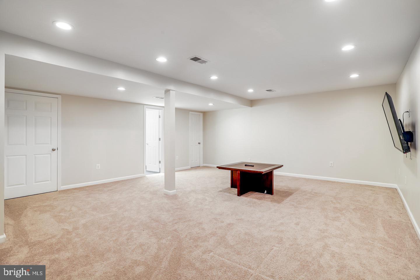 931 Welham Green Road Great Falls, VA 22066 - Photo 54 of 75