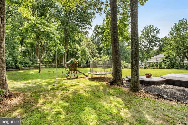 $5,500 | 931 Welham Green Road, Great Falls, VA 22066