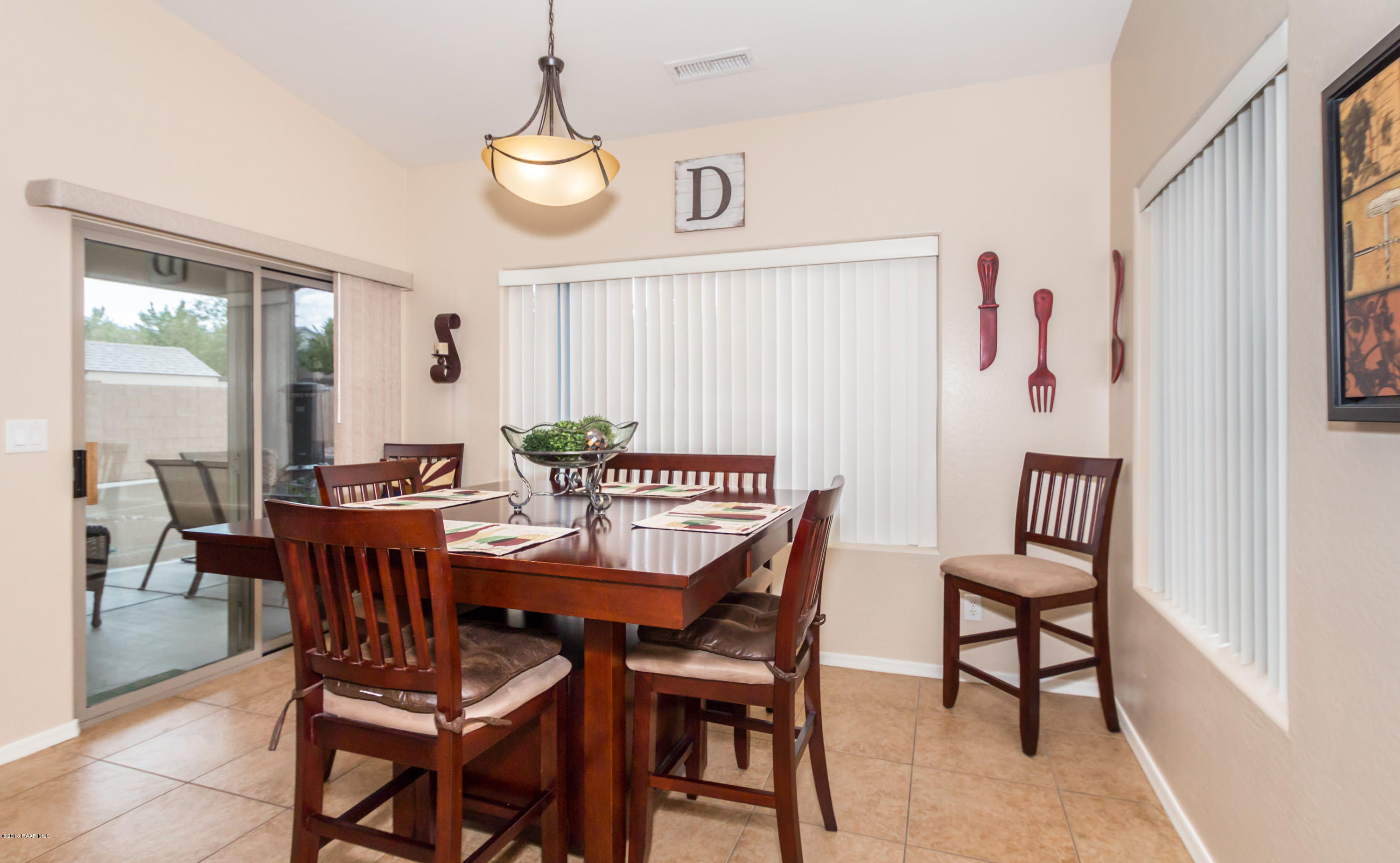 4532 North Reston Place Prescott Valley, AZ 86314 - Photo 8 of 27 Dining Area