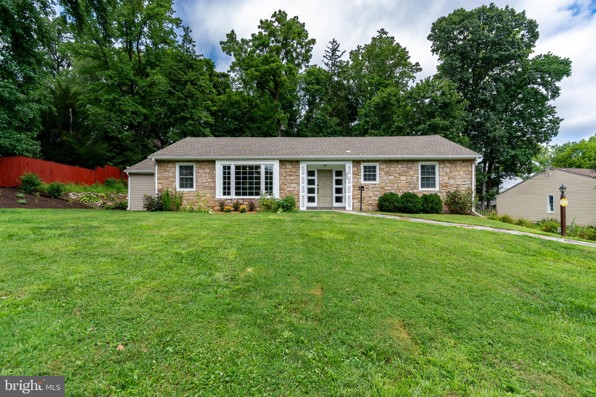 2809 Church Road Glenside, PA 19038 - Photo 1 of 49 Move -in Ready Rancher