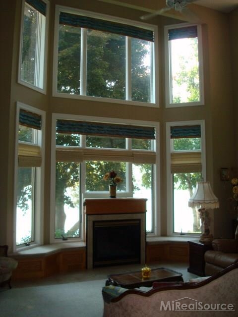 3258 North Lakeshore Road Deckerville, MI 48427 - Photo 4 of 21 31206005-3.JPG