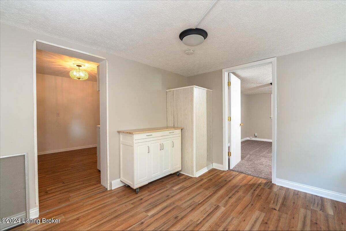 5703 Mt Washington Road Louisville, KY 40229 - Photo 11 of 29 09-FullRes-9