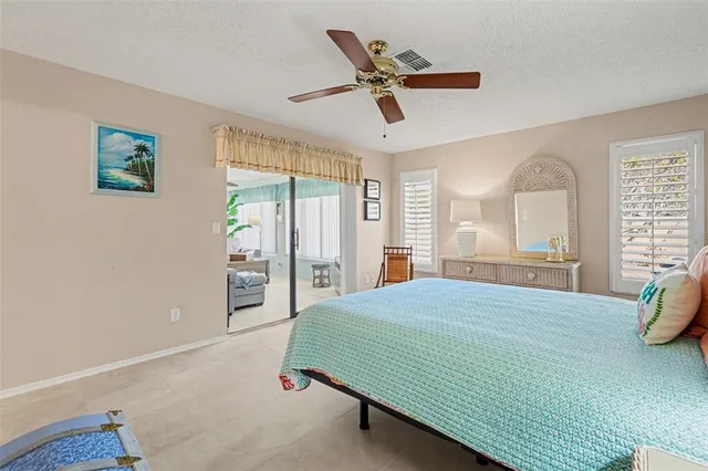 $420,000 | 3529 Oak Lake Drive, Palm Harbor, FL 34684