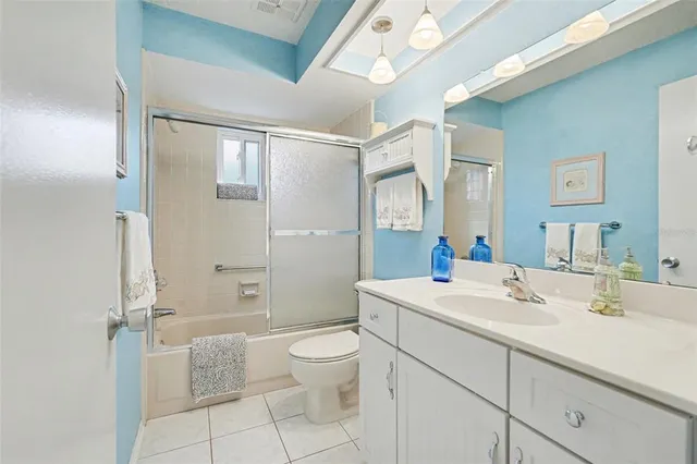 $420,000 | 3529 Oak Lake Drive, Palm Harbor, FL 34684