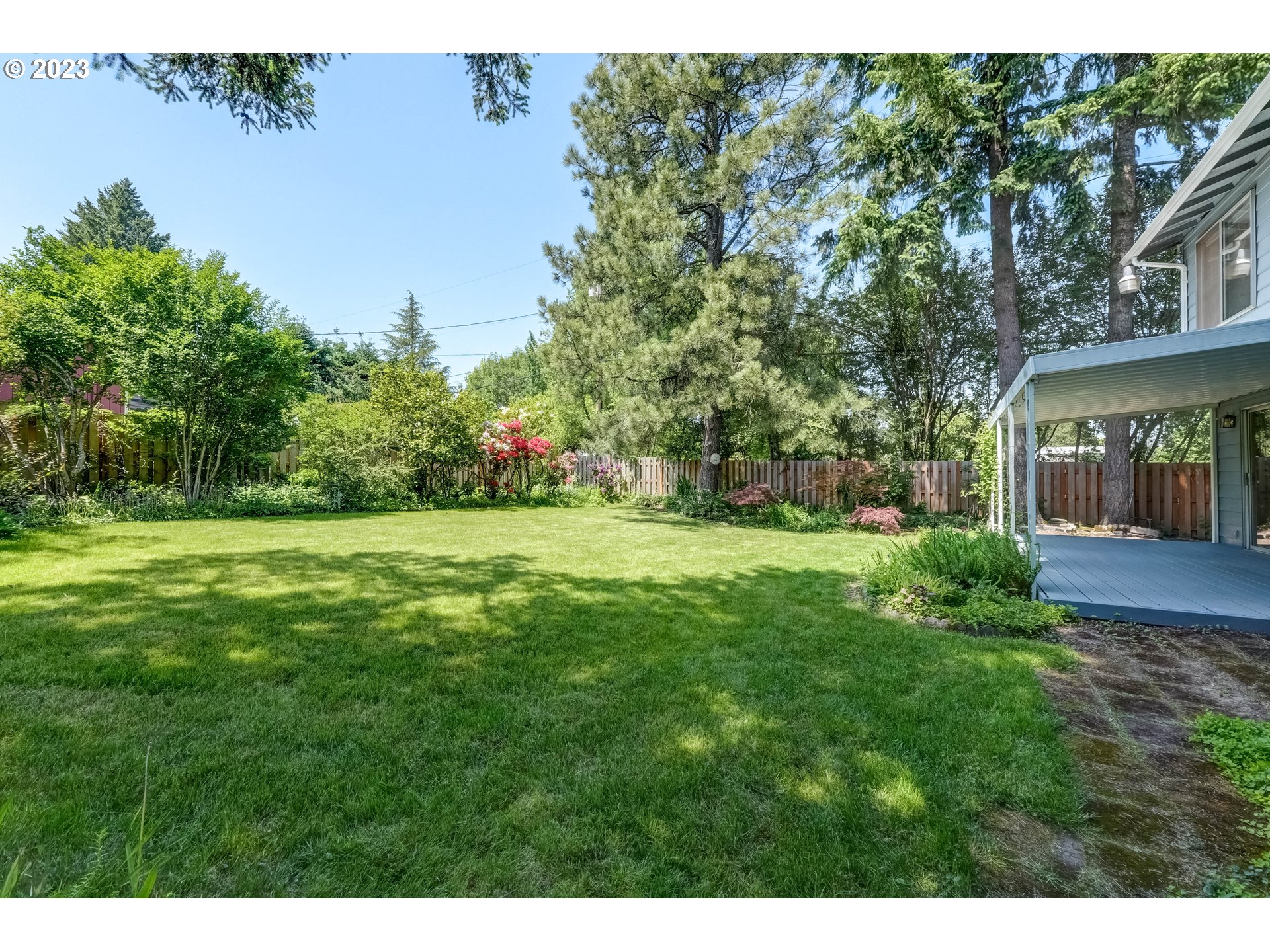 18340 Southwest Rosa Road Beaverton, OR 97078 - Photo 33 of 41 Backyard