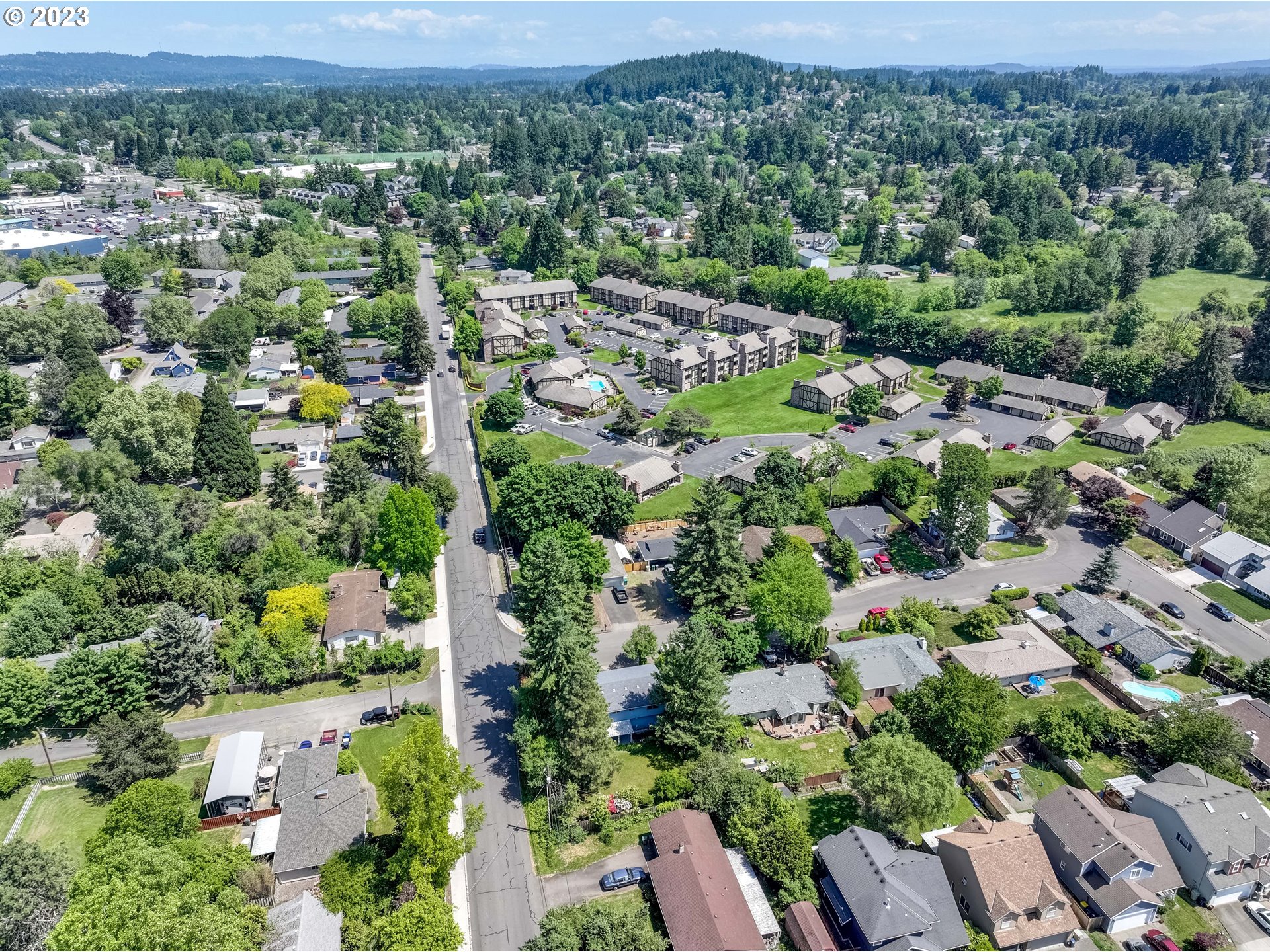 18340 Southwest Rosa Road Beaverton, OR 97078 - Photo 39 of 41 Drone View/UAV