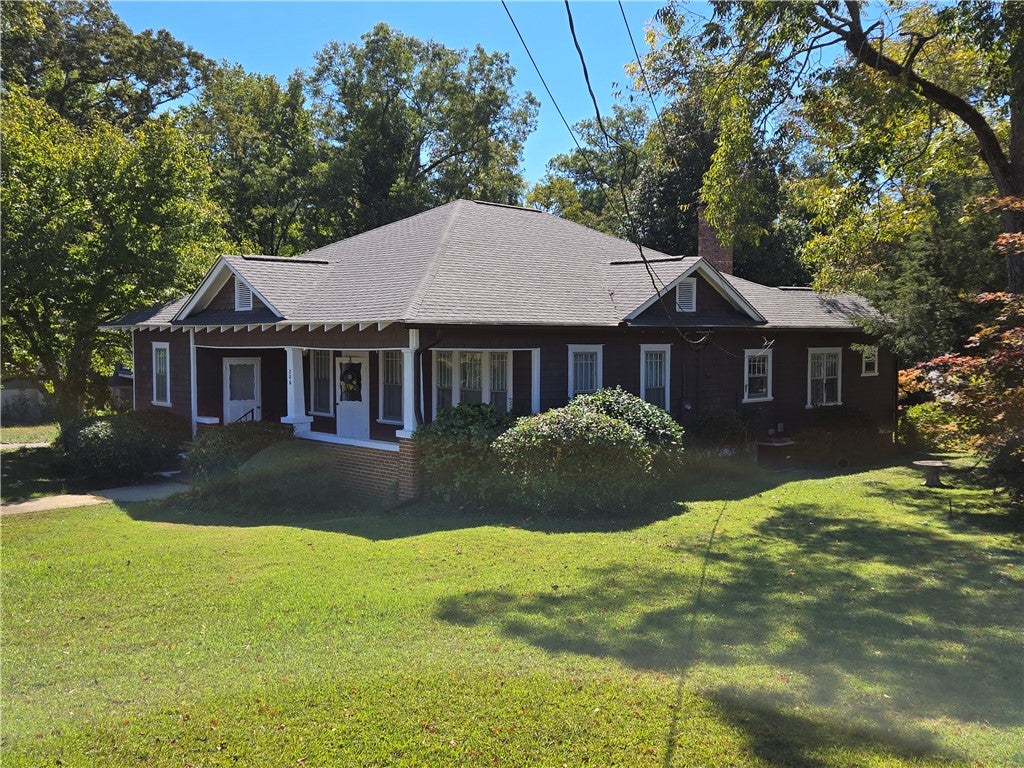 206 West Point Street Roanoke, AL 36274 - Photo 1 of 37 Gallery Image 1