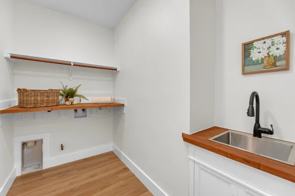 $1,199,000 | 2102 South Church Street, Georgetown, TX 78626