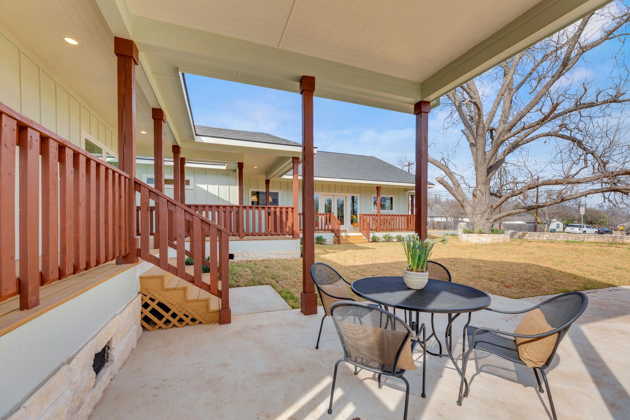 2102 South Church Street Georgetown, TX 78626 - Photo 29 of 40 Front patio of breezeway. Carport.