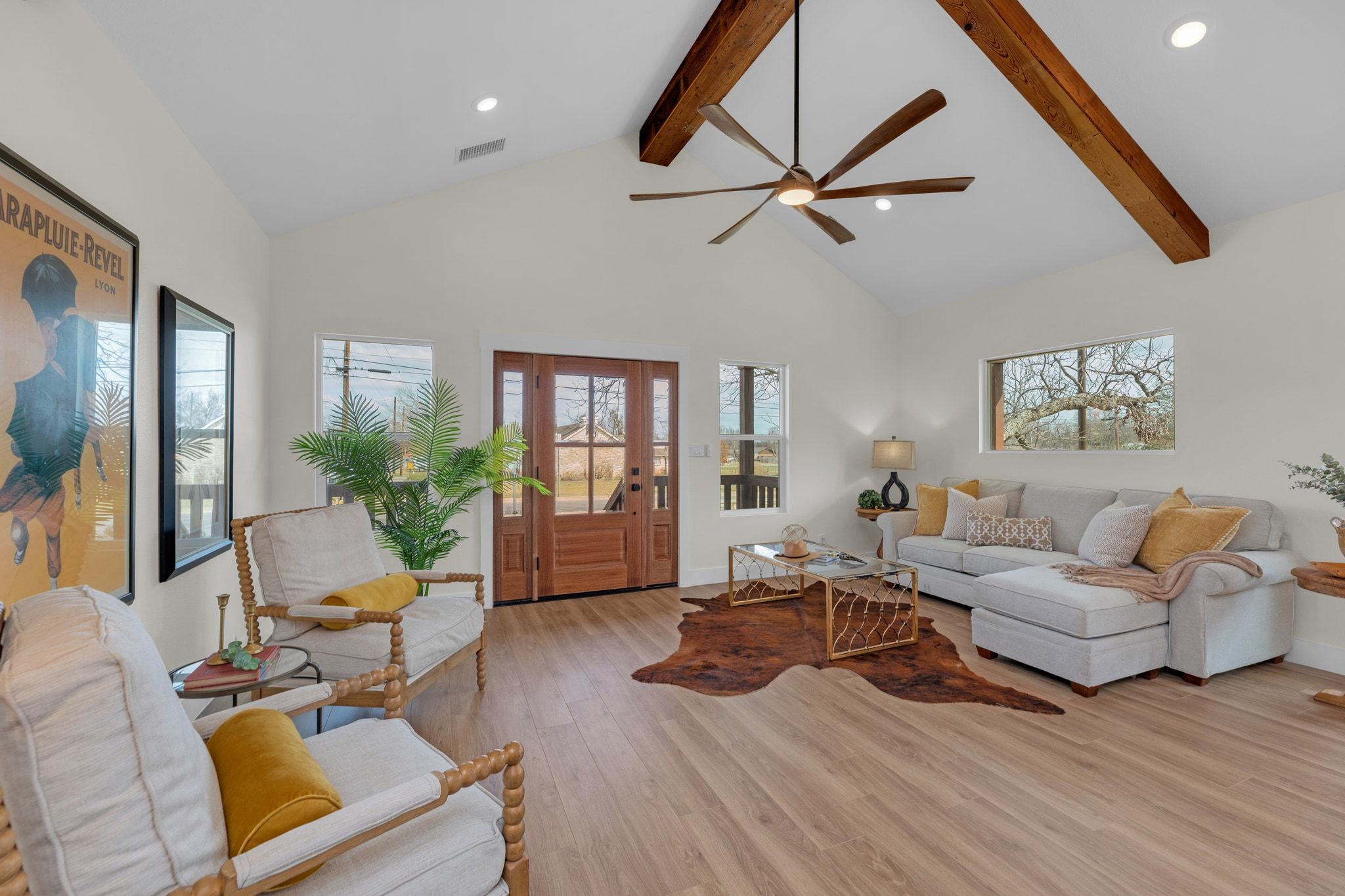2102 South Church Street Georgetown, TX 78626 - Photo 7 of 40 Lots of natural lighting