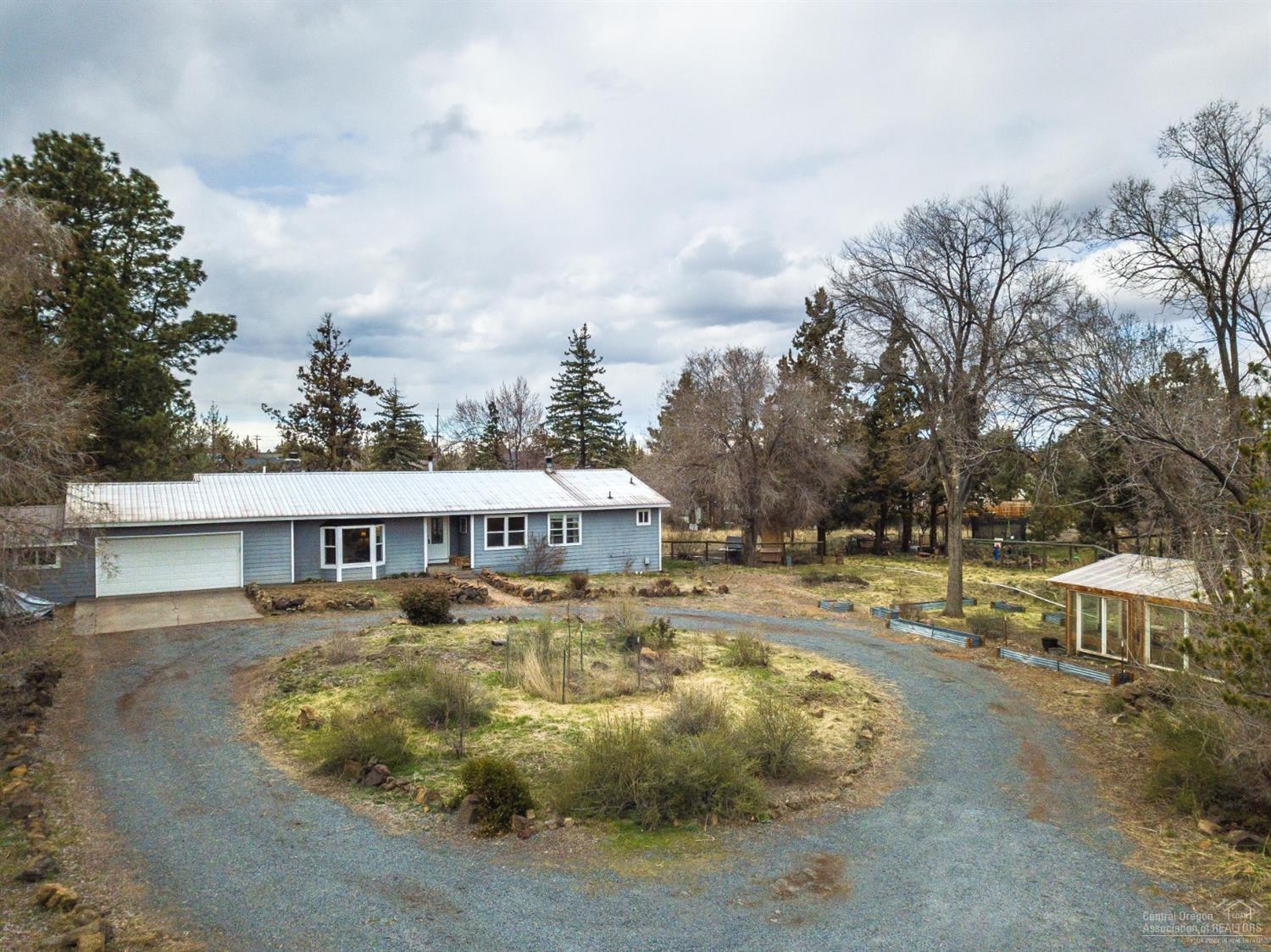 63265 Boyd Acres Road Bend, OR 97701 - Photo 21 of 25 Additional Photo