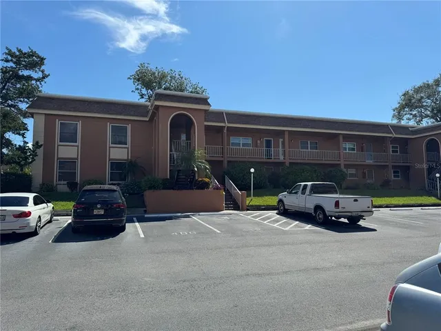 $165,000 | 12760 Indian Rocks Road, Unit 406, Largo, FL 33774