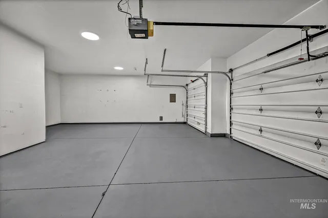 $538,888 | 6201 North Fountain Lane, Garden City, ID 83714